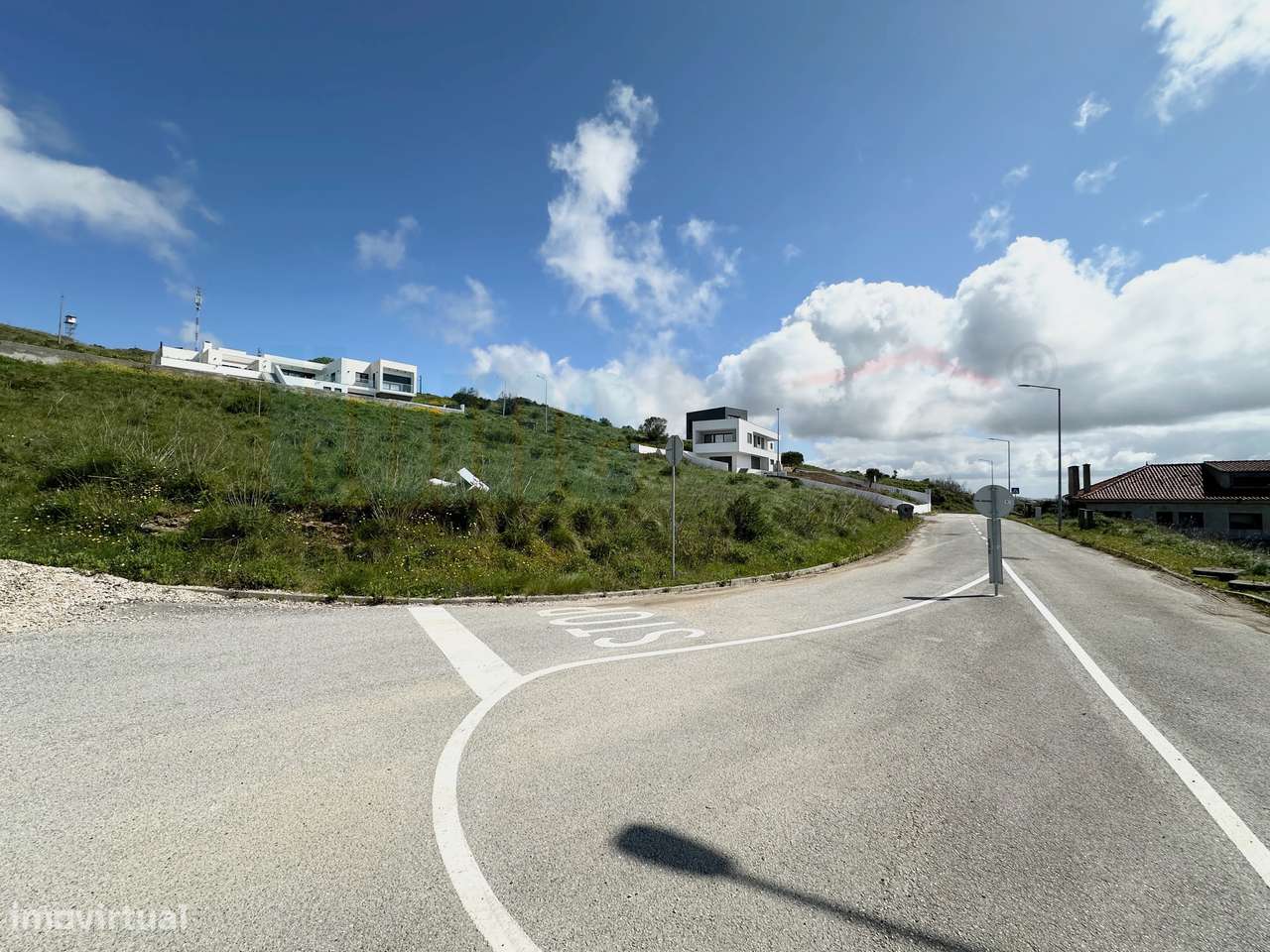 Lote Moradia, Bairro Tocadelos, Lousa-14