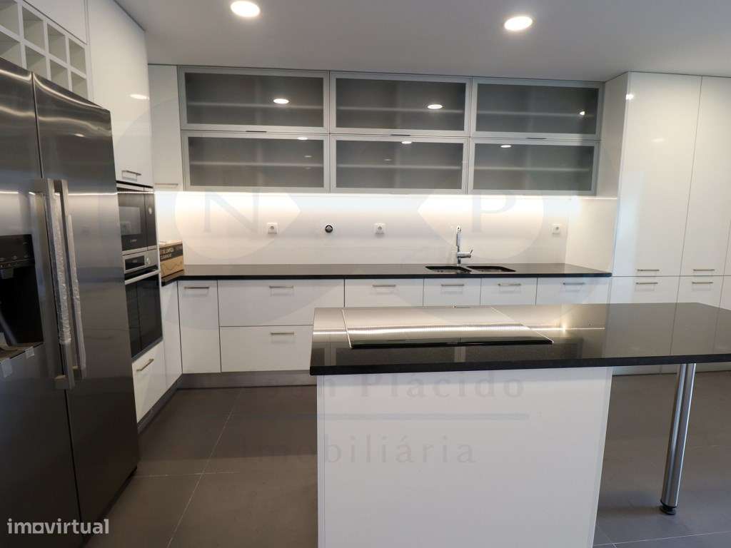 T4 NOVO com terraço e garagem em Colinas do Cruzeiro - Odivelas, a ... - Grande imagem: 4/52