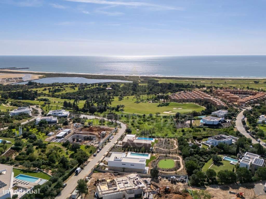 Moradia de Luxo com 4 Quartos e Vista Panorâmica sobre o Atlântico - Grande imagem: 2/49
