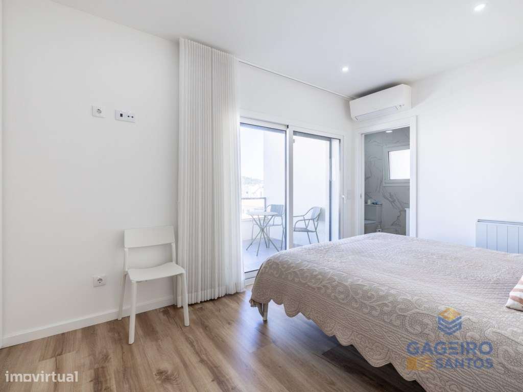 Moradia T4 - Moderna, Inteligente e Eficiente-8