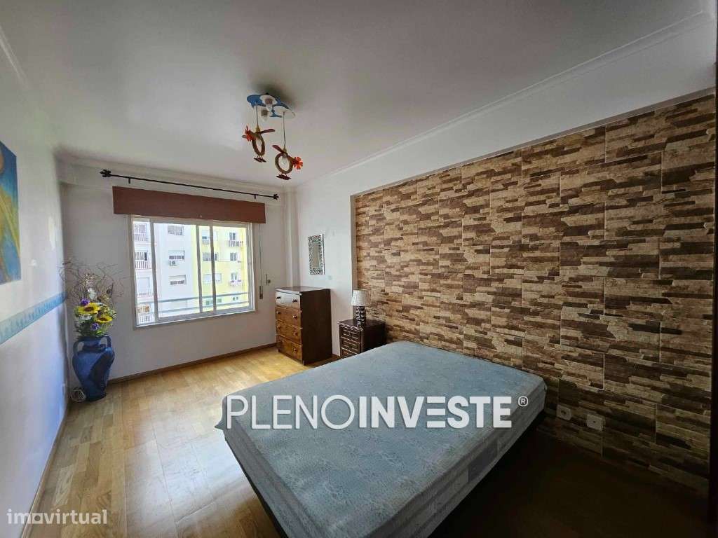 T2 com suite em prédio com elevador-6