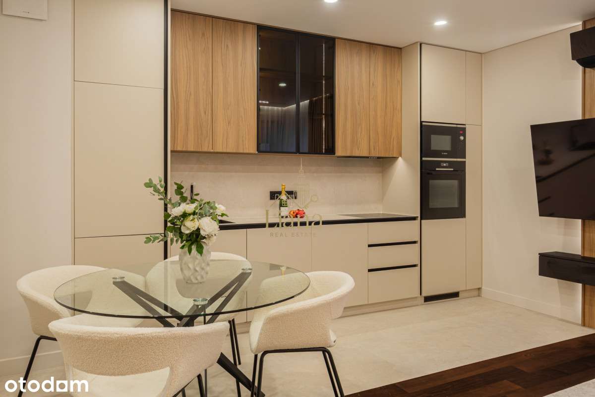 Nowoczesne 3-pok. mieszkania na Woli-0