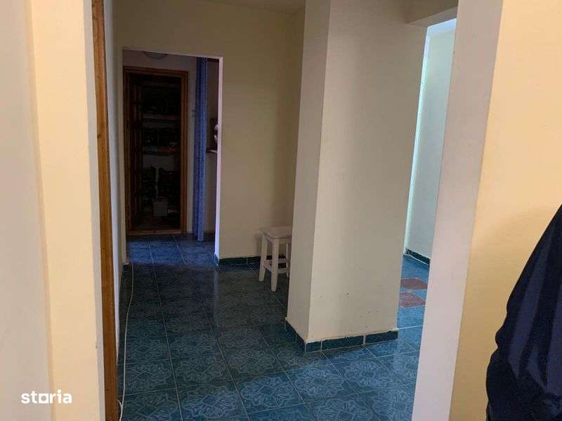 Apartament 4 Camere, Calarasi, str. Belsugului nr 2. Zona Orizont. - Imagine principală: 4/8