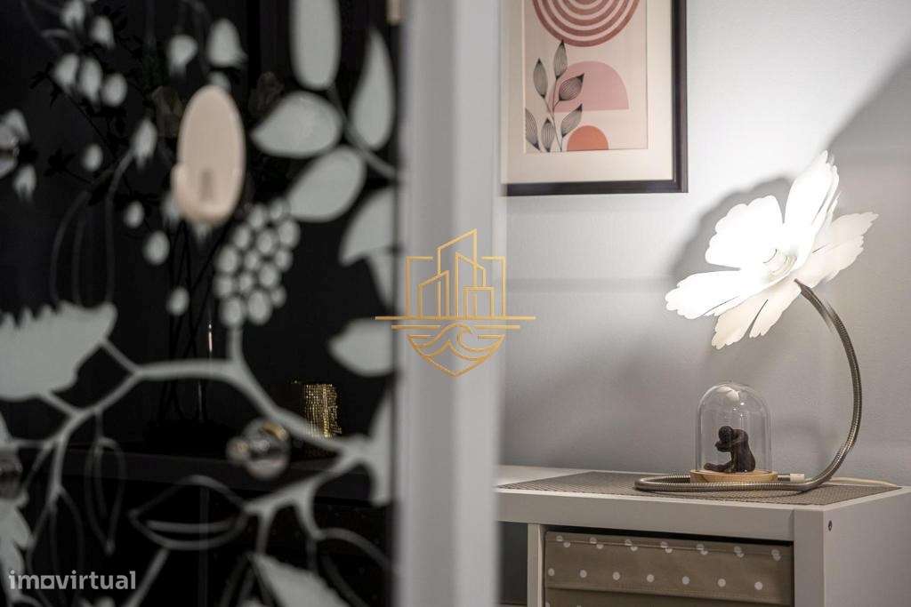 T1 Remodelado e Mobilado com Marquise | Centro do Porto-14