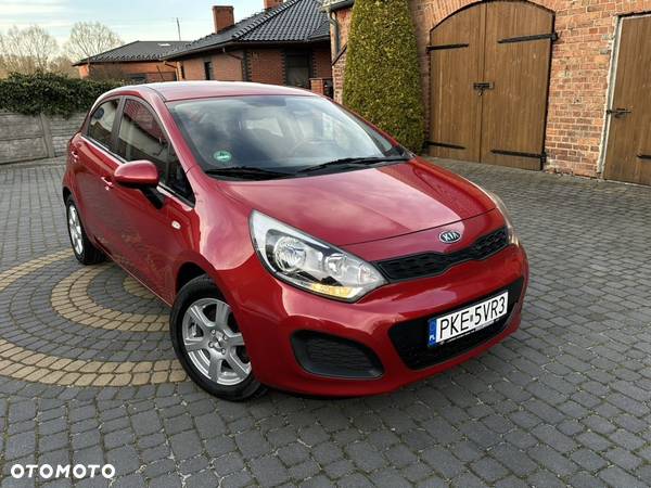 Kia Rio - 6