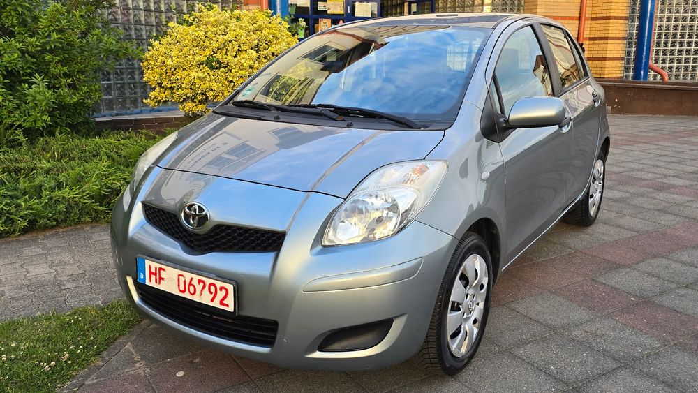 Toyota Yaris II 2009