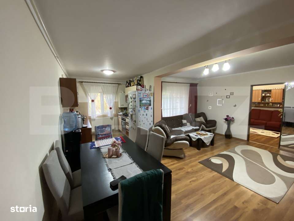 Apartament cu 3 camere, 81 mp, decomandat zona Bradet - Imagine principală: 4/18