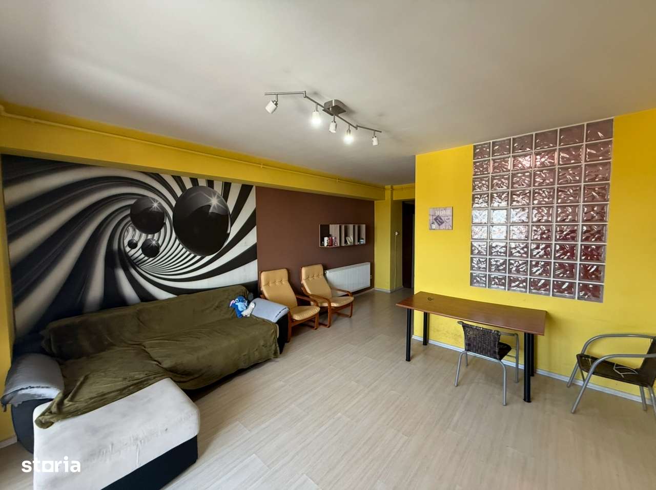 Apartament 2 camere Shopping Plazza-0