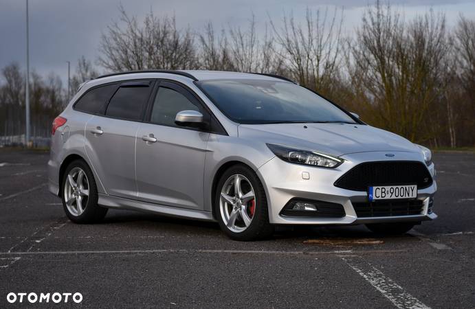 Ford Focus 2.0 TDCi ST-2 - 1