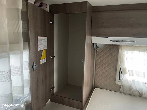 Bavaria-Camp T 700 Style Cama Central -Autocaravana - 50