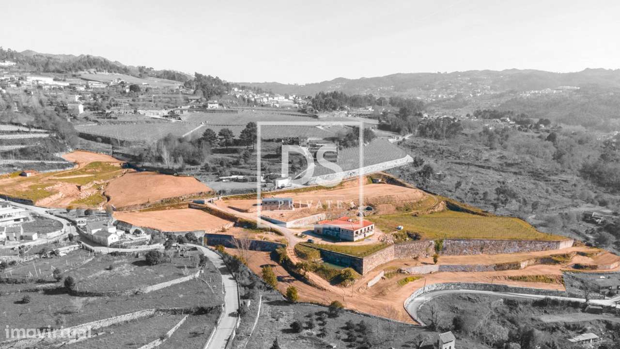 Quinta com vistas Douro em Sande e São Lourenço - Grande imagem: 2/53