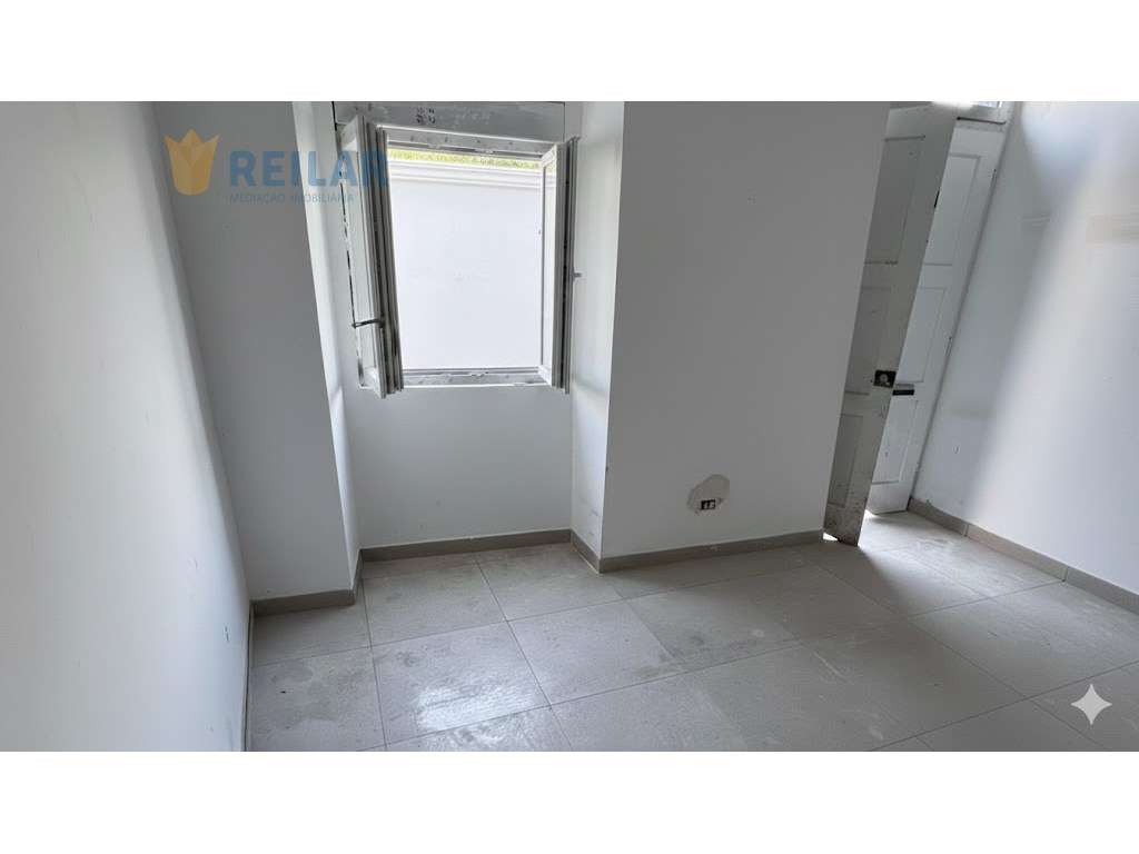 Alenquer - T1 Remodelado - Grande imagem: 2/7