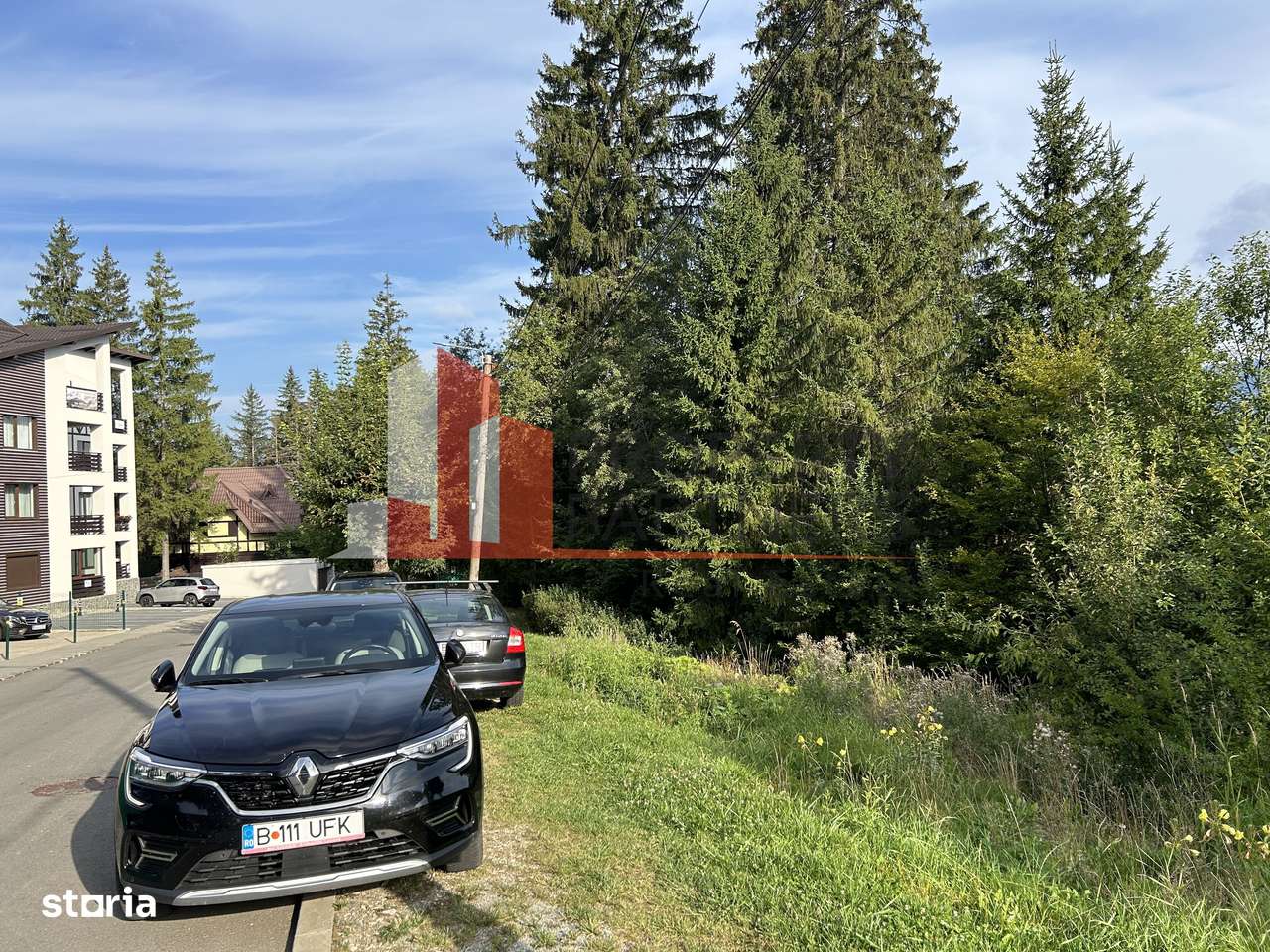 Teren generos de 8.267 mp în Predeal, Strada Nicolae Bălcescu. - Imagine principală: 3/6