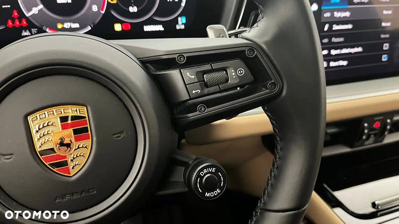 Porsche Cayenne Coupe S - 26