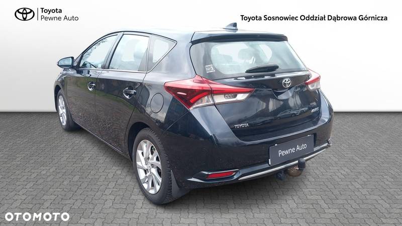 Toyota Auris - 5