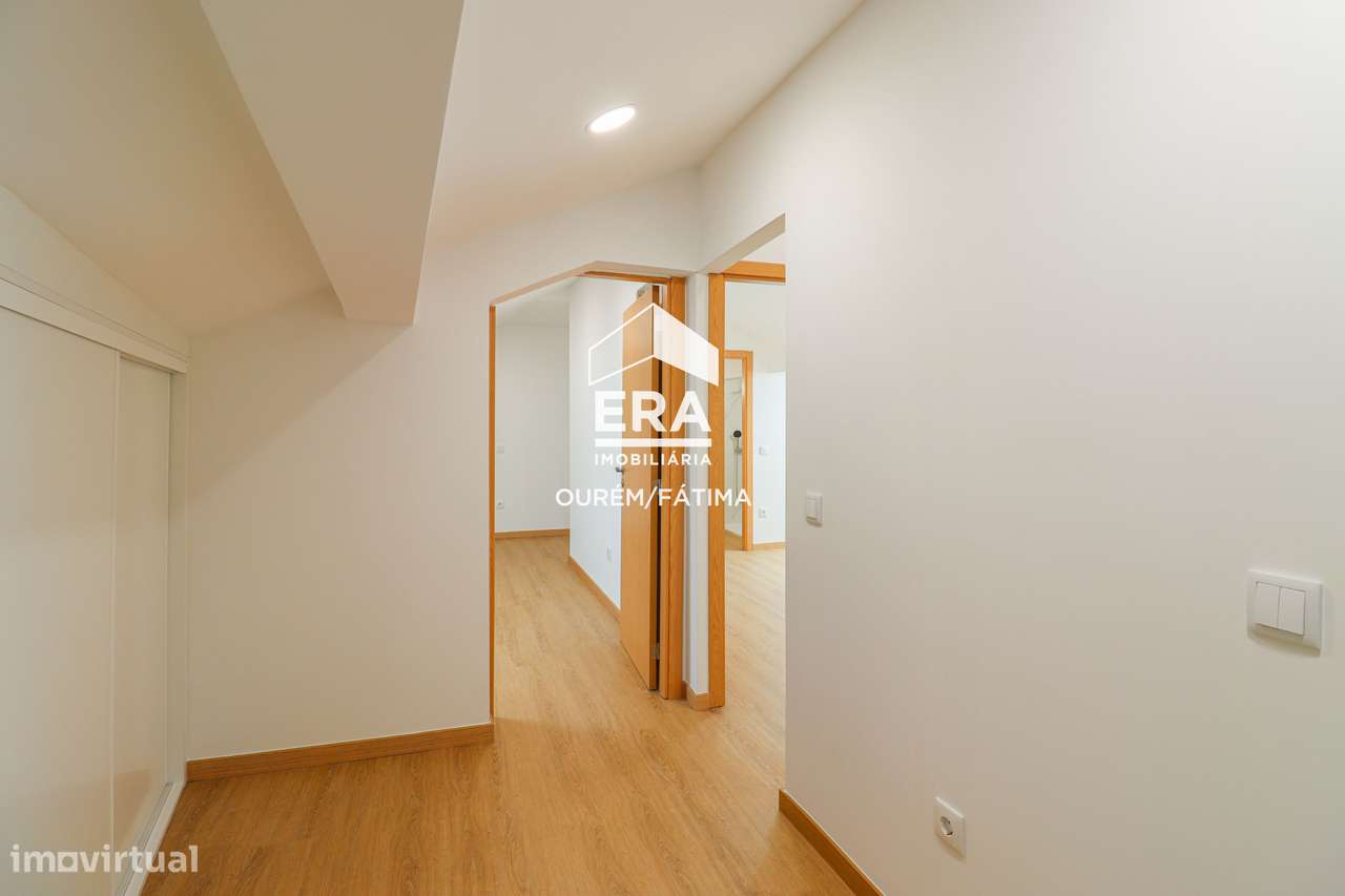 Moradia T3, totalmente renovada-17