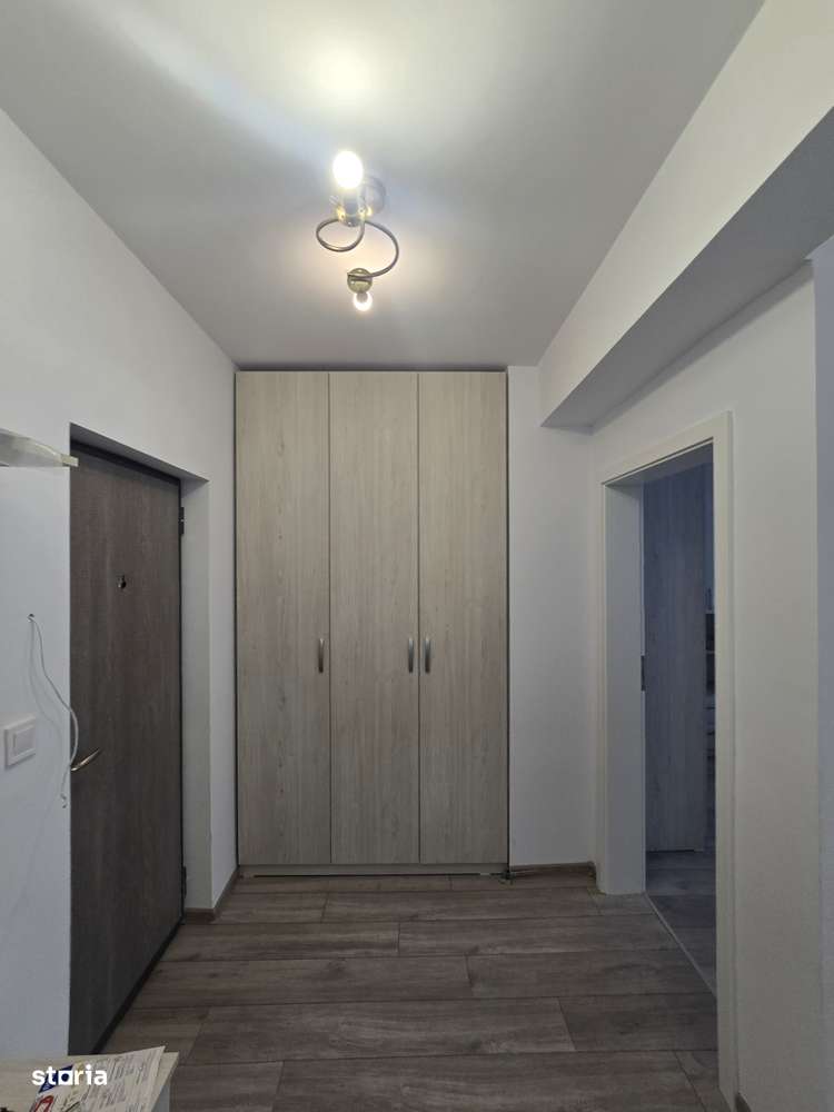 Apartament 2 camere Parcare | zona centrala | Bloc cu lift | - Imagine principală: 4/8