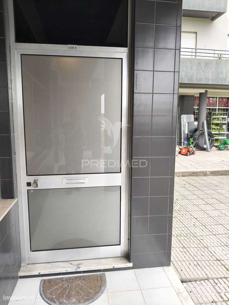 T2+1 Moderno, Mobilado e Equipado | Design Contemporâneo e Pronto a...-18