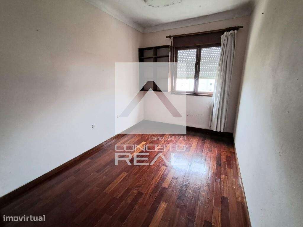 Moradia - Centro de Rio Tinto - T3 - 3 Frentes-16