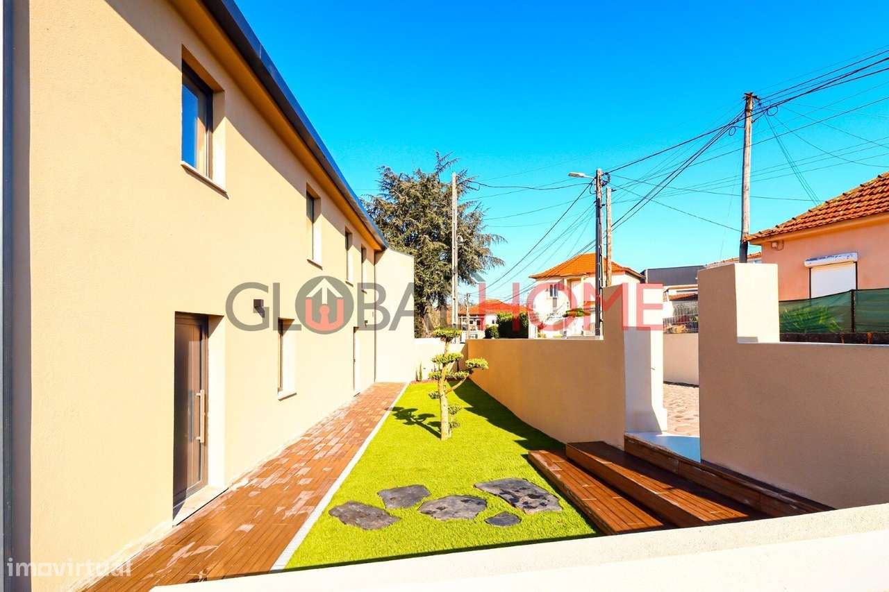 Moradia T3 Nova com 1000m² Terreno em Paços de Ferreira-3