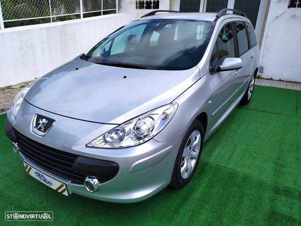 Peugeot 307 SW 1.6 HDi FAP Executive - 9