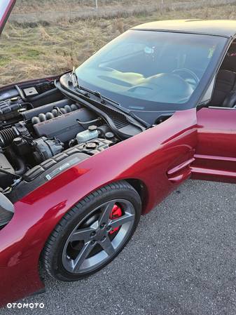 Chevrolet Corvette - 5