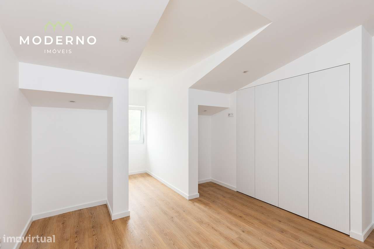 Moradia T3 com Garagem e Terreno – Antões, Louriçal-10