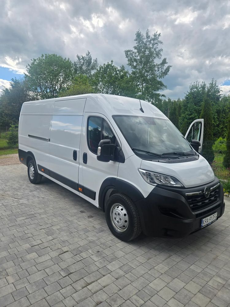 Opel Movano 2024