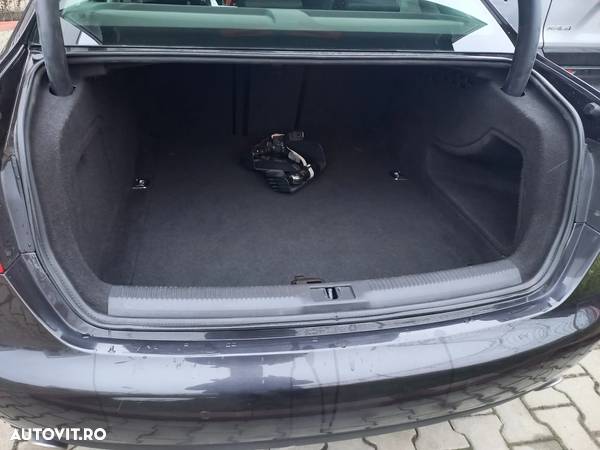 Audi A4 2.7 TDI B8 Multitronic - 5