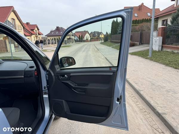 Opel Meriva 1.6 16V Cosmo Easytronic - 38