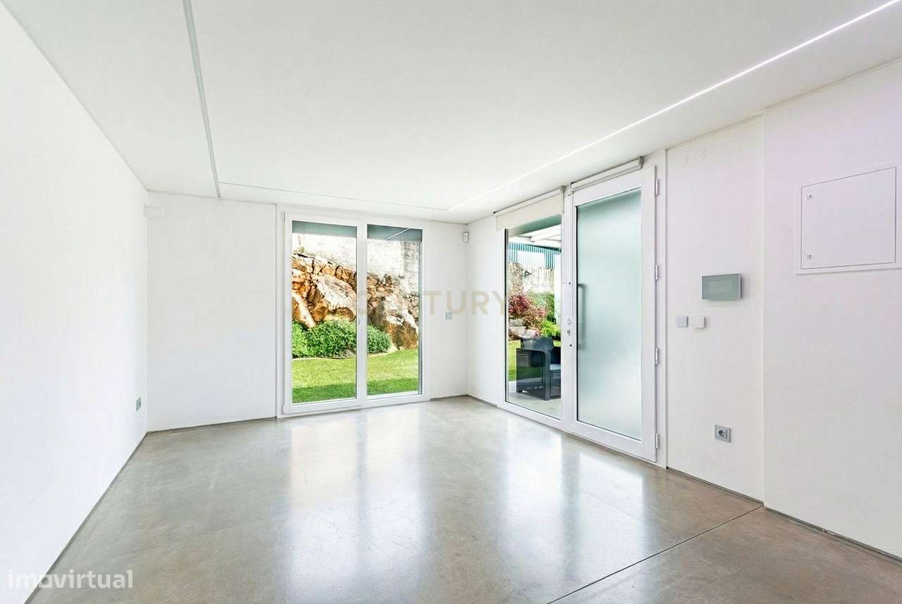 Moradia T2 Moderna com Lote de 339m² a 10min das Praias e 35min de Lis - Grande imagem: 3/28