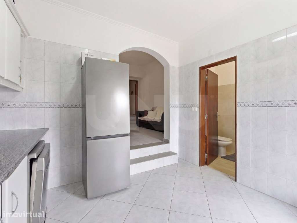 Prédio com 2 Apartamentos para venda em Matacães, Torres Vedras - Grande imagem: 5/44