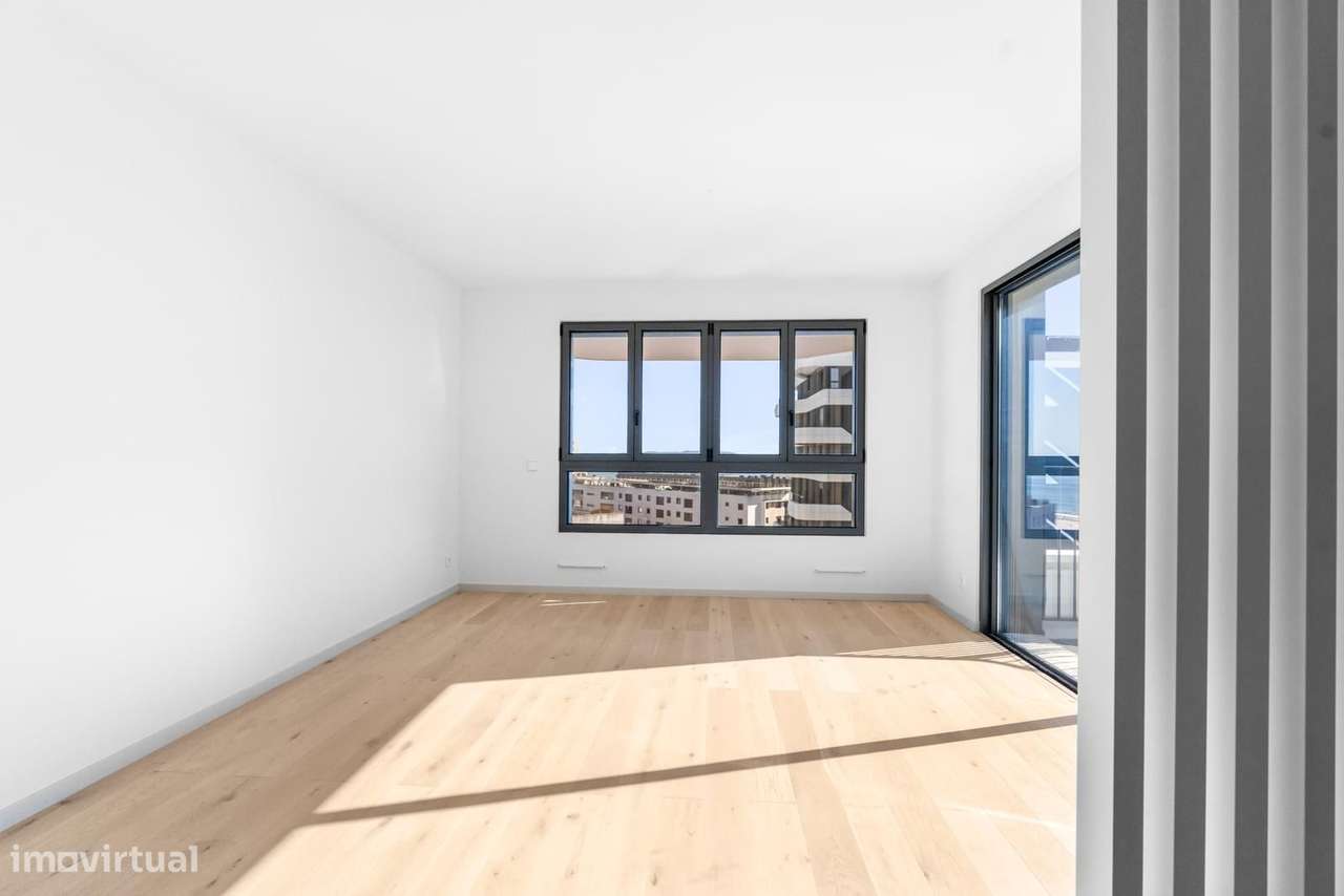 Apartamento T4 com piscina, Parque das Nações, Lisboa-13