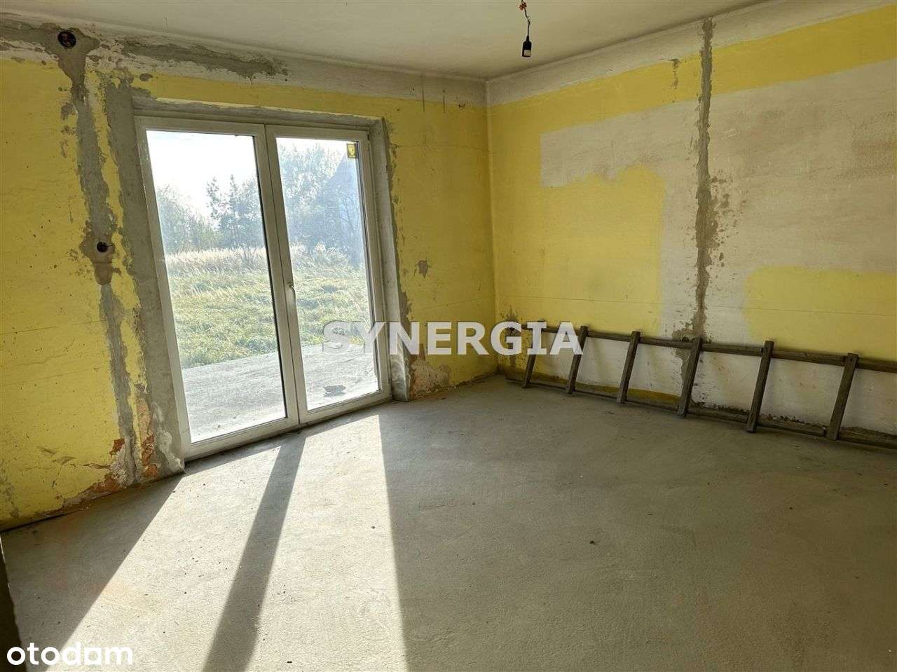 Dom w trakcie remontu-4