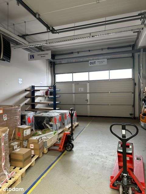 Na sprzedaż budynek magazynowo-biurowy w Warszawie-7