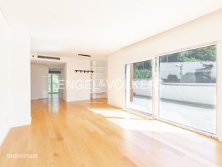 T2 com terraço e garagem em Alcântara - Grande imagem: 4/33