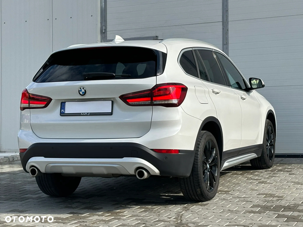 BMW X1 xDrive20d xLine sport - 18