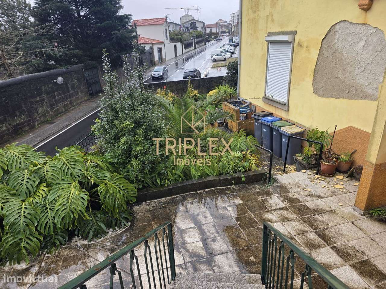 Moradia T6 para recuperar - Avª Afonso Henriques-18