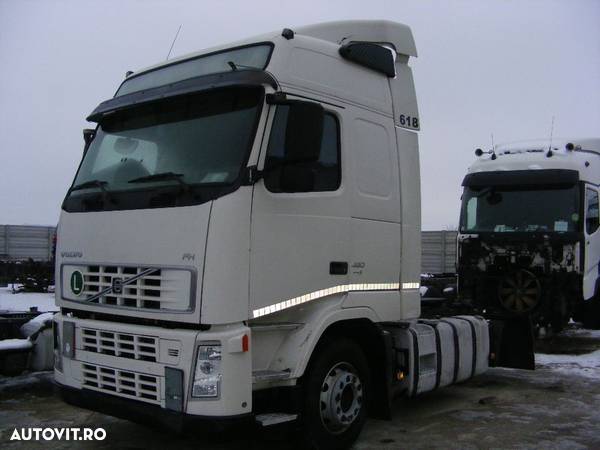Dezmembram cap tractor Volvo FH 480 euro5 - 2