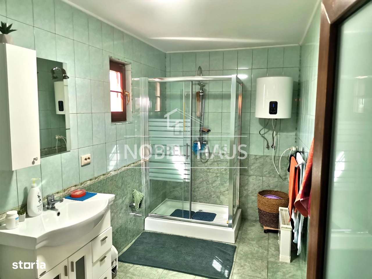 Casa de locuit, teren intravilan 5500 mp, livada, sat Carja, jud Vaslu - Imagine principală: 5/20