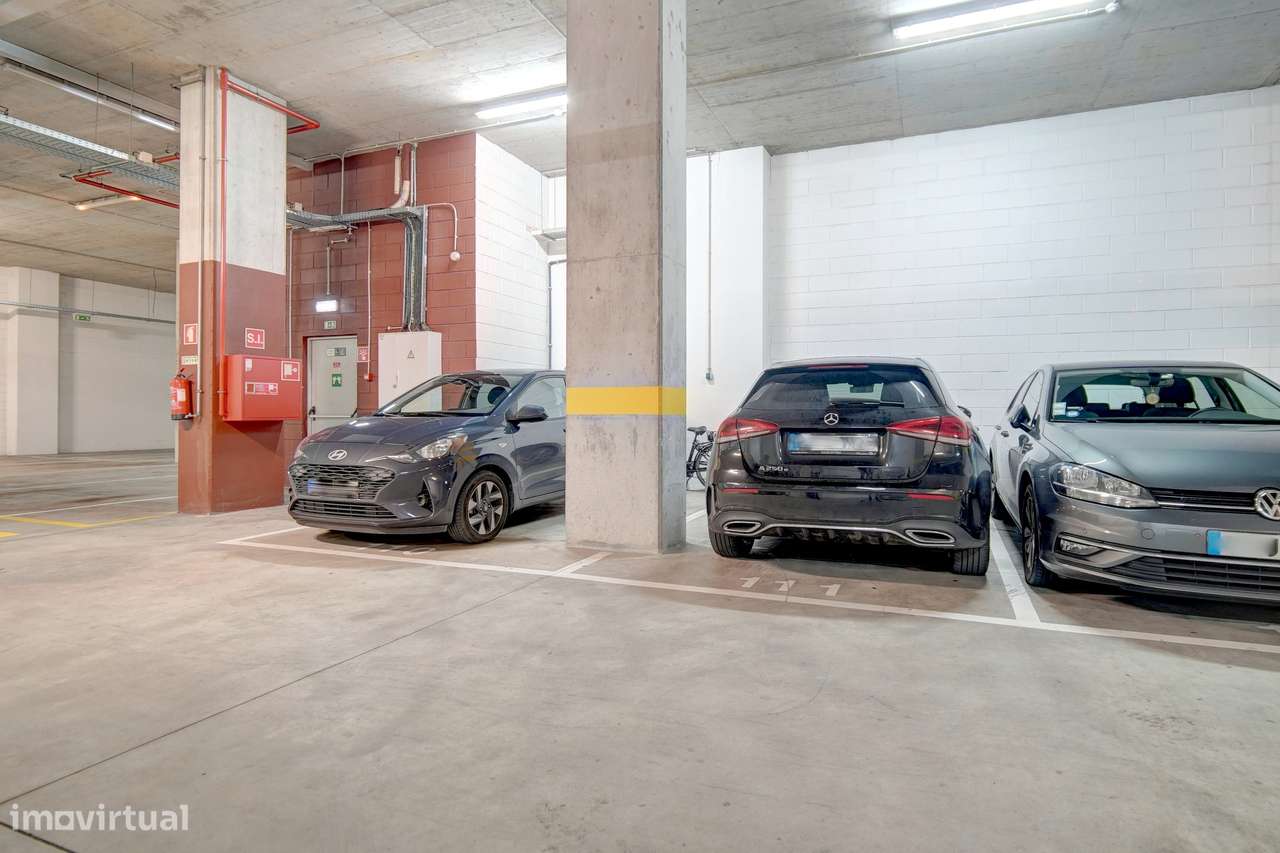 Apartamento em condomínio fechado com Vista Rio-19