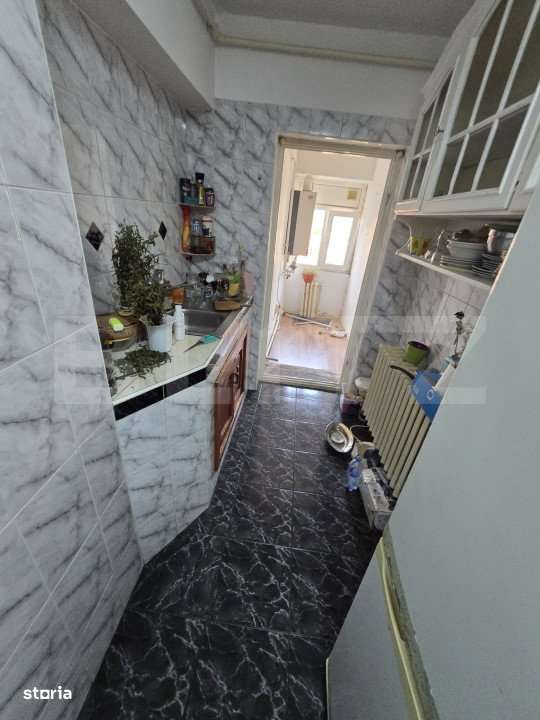 Apartament 3 camere, semidecomandat, zona 8 Mai - Imagine principală: 5/8