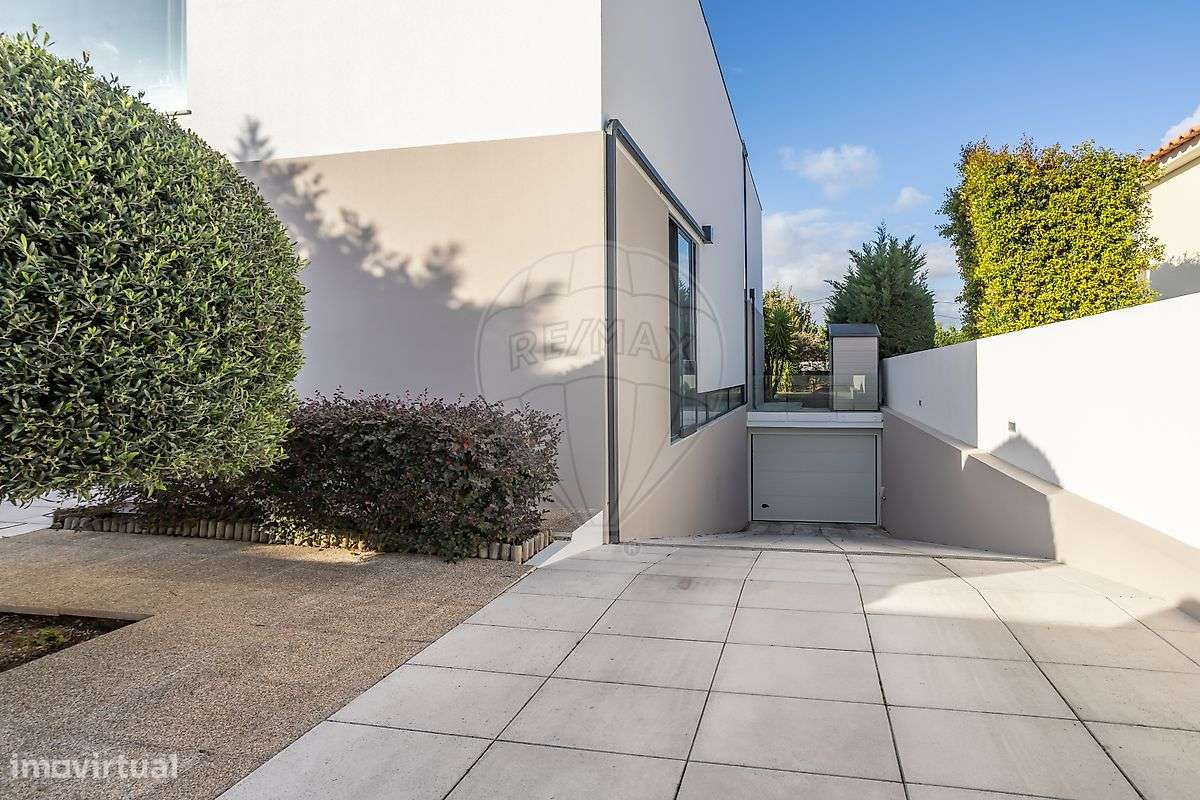 Moradia T4 para venda-7