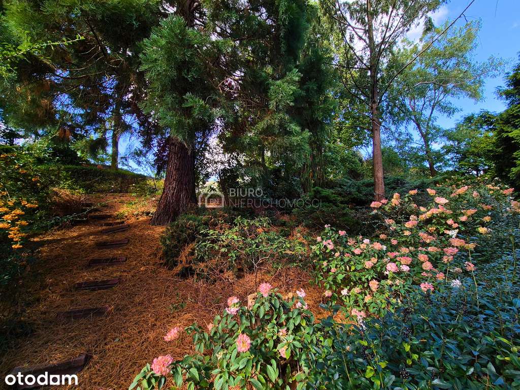 Wygodny dom na sprzedaż dla rodziny i pod najem-16