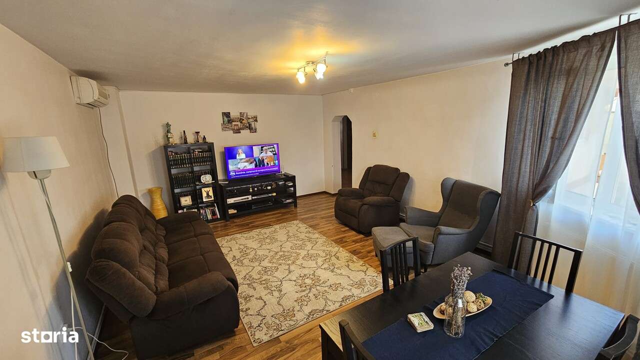 MITICA APOSTOL - casa P+M, 2004, ter-496mp, d-20ml-159000 eu - Imagine principală: 4/10