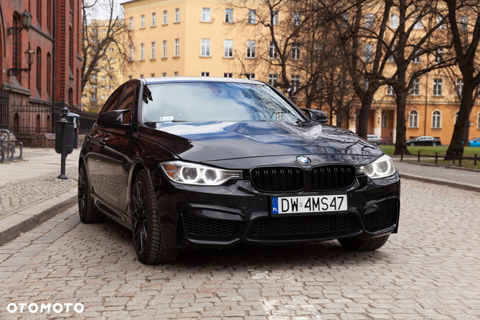 BMW Seria 3 335i xDrive - 8