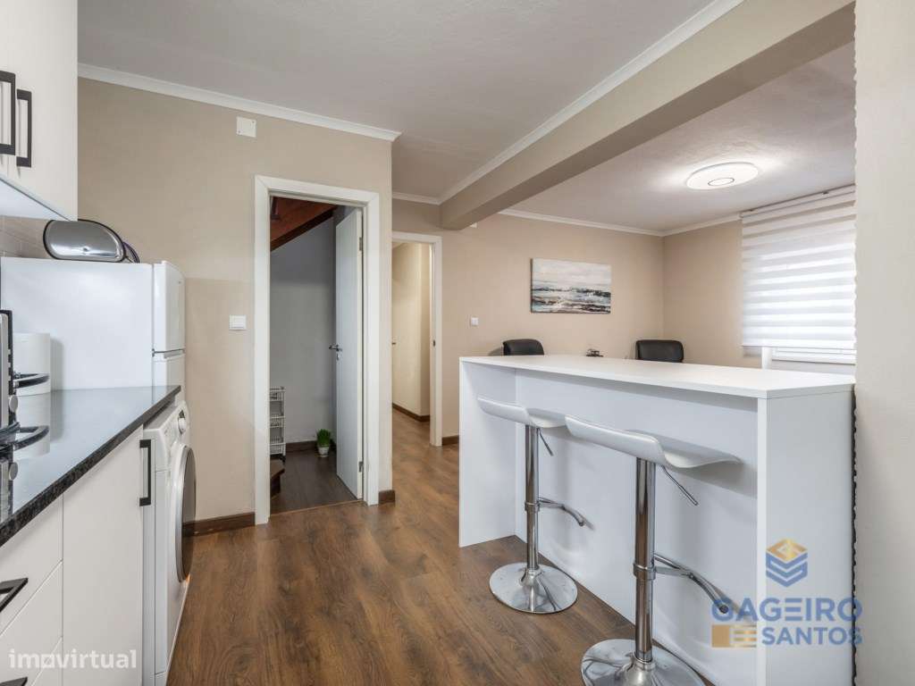 Moradia Remodelada T2 + 2-5