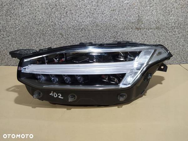 LAMPA LEWA PRZÓD VOLVO XC90 015- FULL LED - 1