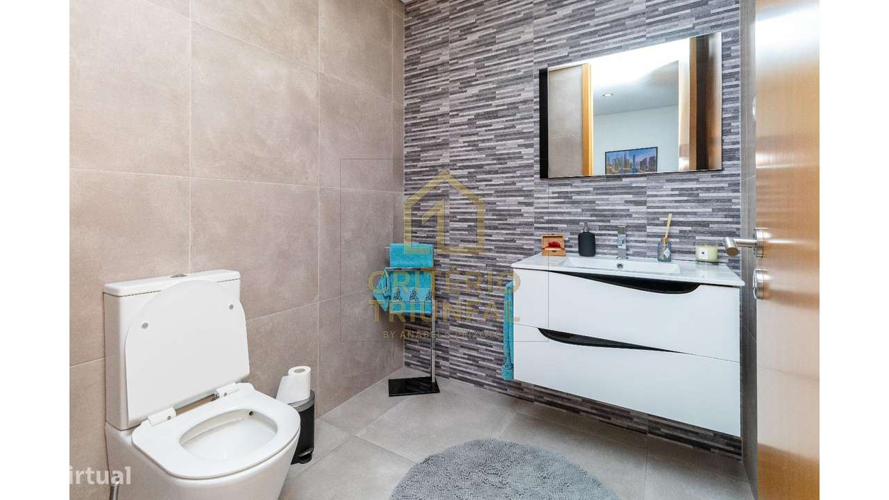 Moradia Geminada T3 em Penafiel-6