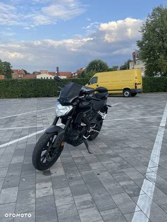 Yamaha MT - 6